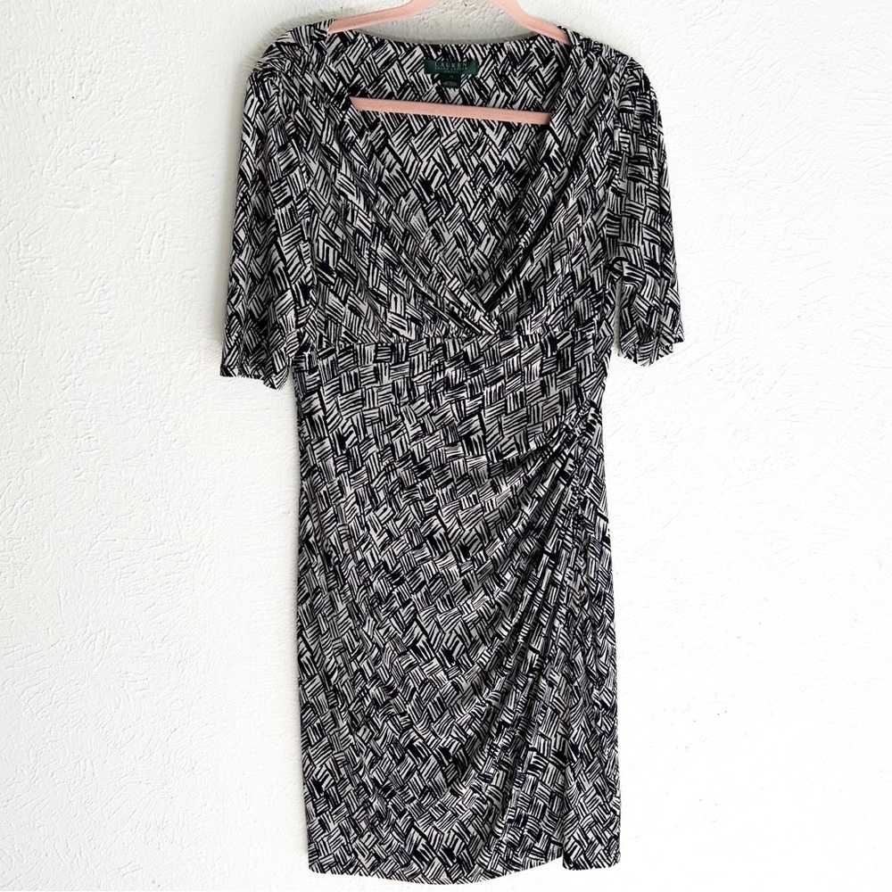 Lauren Ralph Lauren Black & White Abstract Wrap Dress Ruched Stretch Sz 14